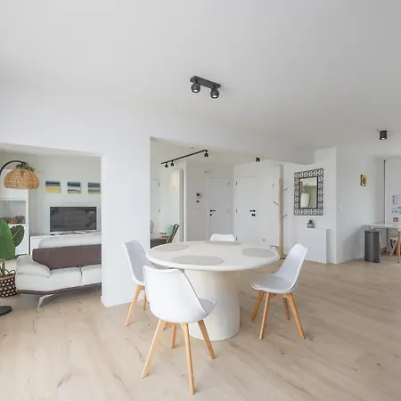 Lecomte - The Seaview Penthouse Cloud 9 Oostende