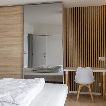 Lecomte - The Seaview Penthouse Cloud 9