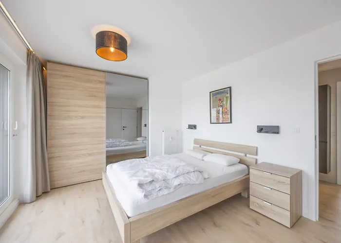 Lecomte - The Seaview Penthouse Cloud 9 アパート オステンド